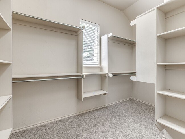 Building Photo - 4 Bedroom Home in Sonoma Lake - 3 Car Gara...