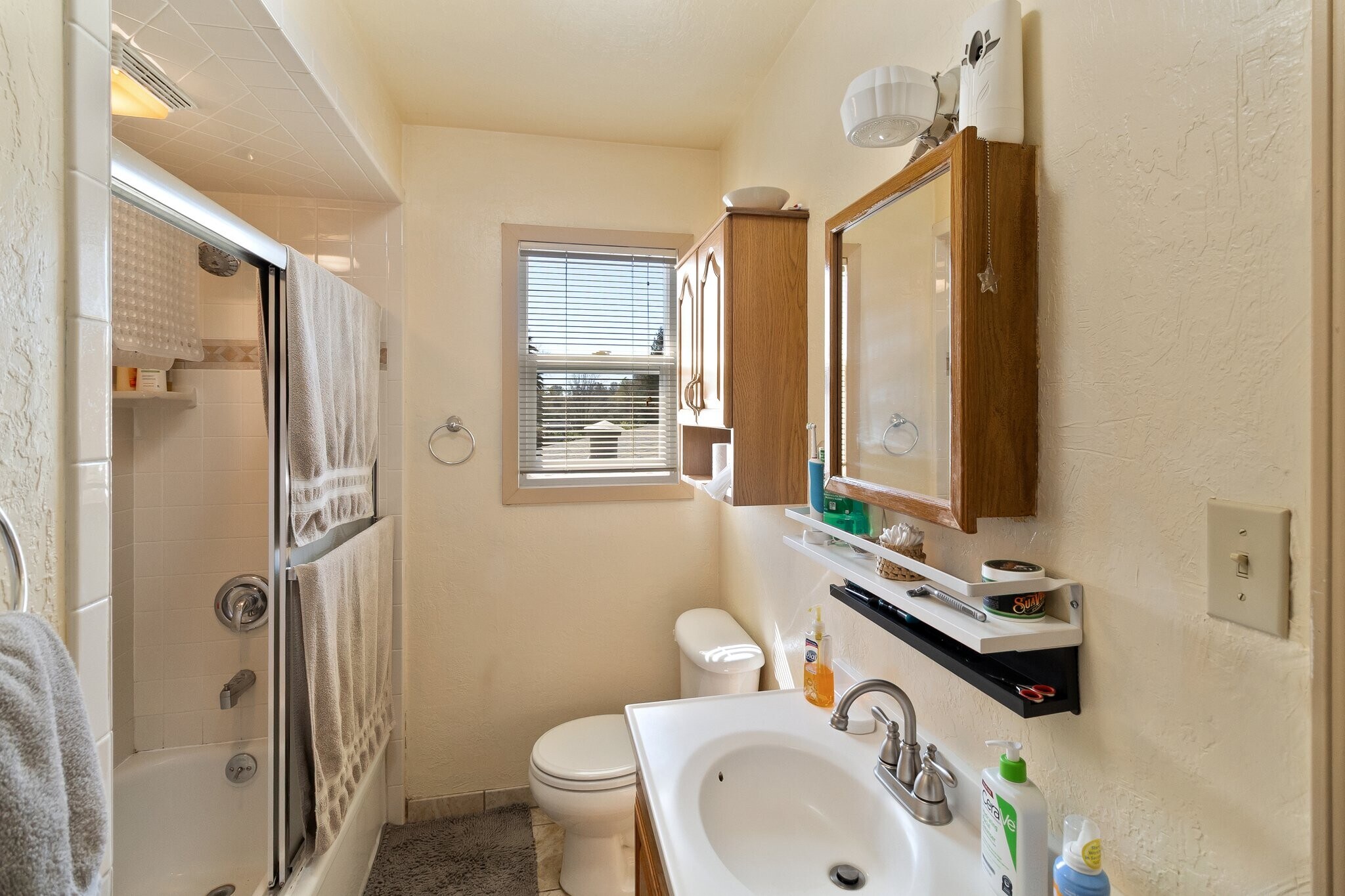 Building Photo - 504 W Marlette St