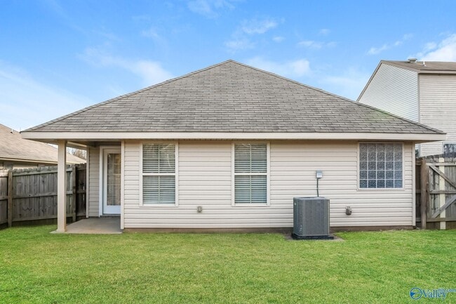 Building Photo - 28065 Chasebrook Dr