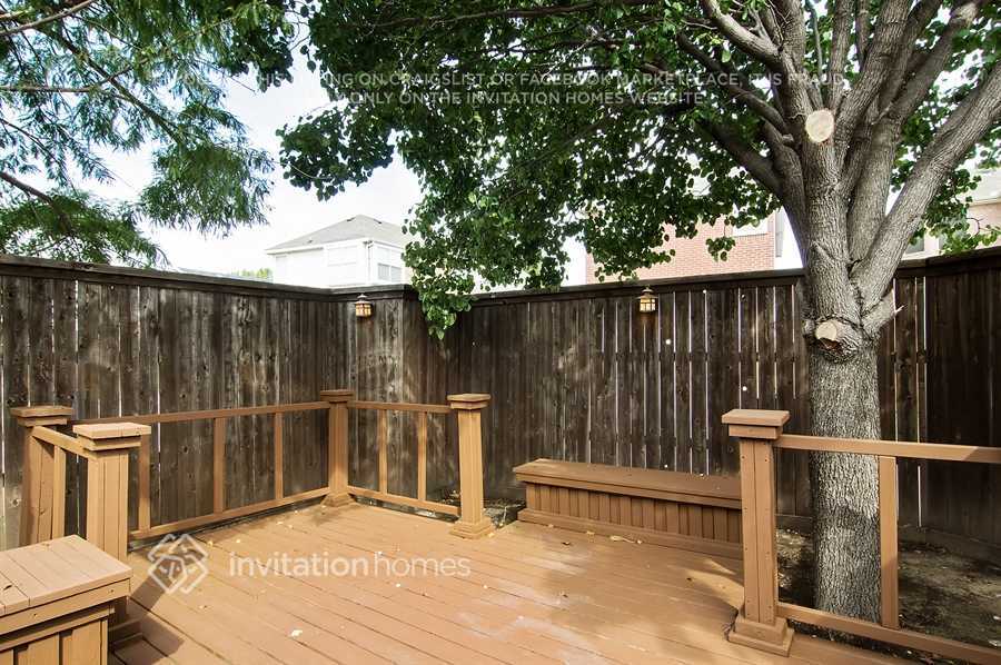 Building Photo - 1312 W Branch Hollow Dr