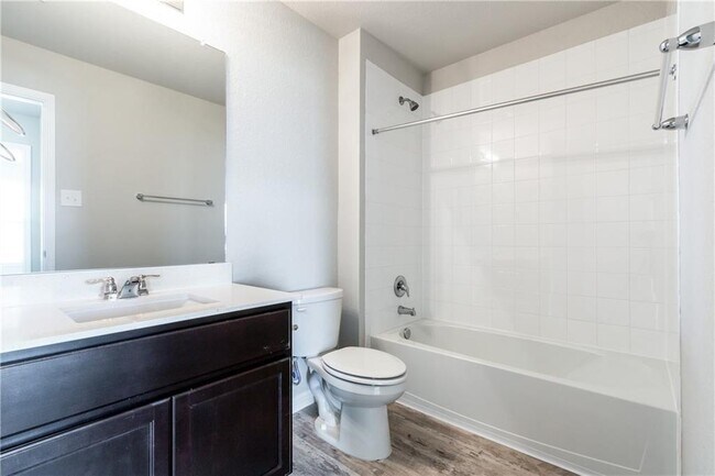 Building Photo - 2718 Bridekirk Dr