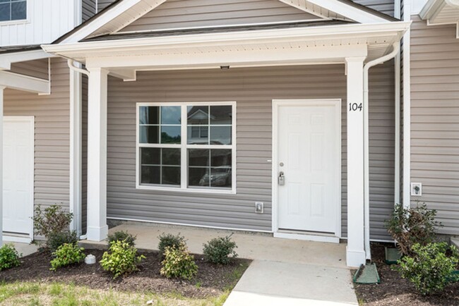 Building Photo - Lovely Townhome in Columbia!