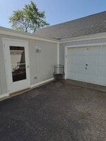 Building Photo - 6505 W 83rd St