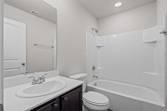 Building Photo - Craftsman in Cleburne
