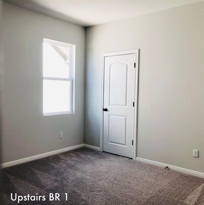 Building Photo - 2536 Acoma Ln