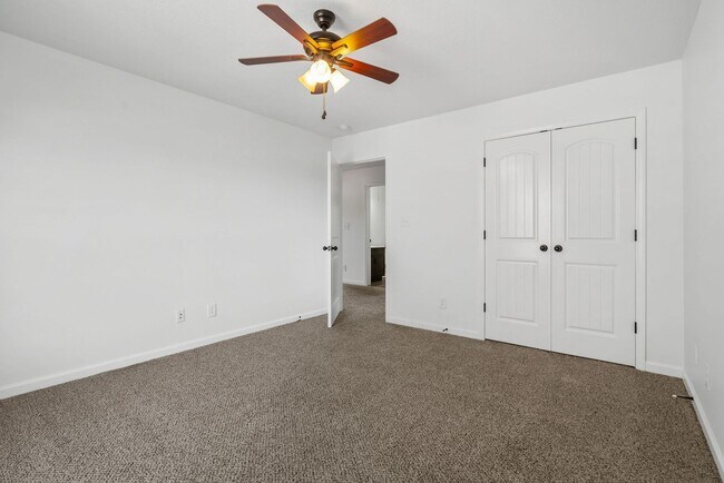 Building Photo - 2863 McManus Cir