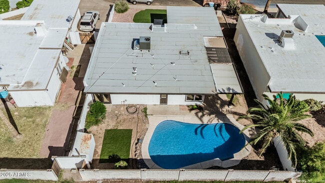 Building Photo - 10838 N 32nd Ln