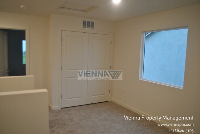 Building Photo - BRAND NEW West Roseville Solar home for rent!