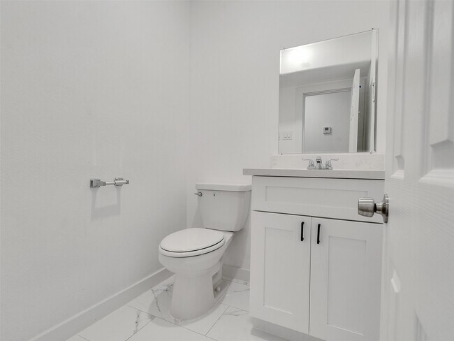 Building Photo - 6742 Madrid St