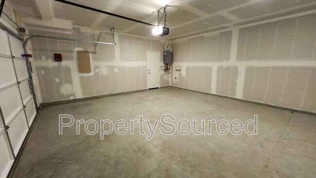 Building Photo - 17832 Reunion St