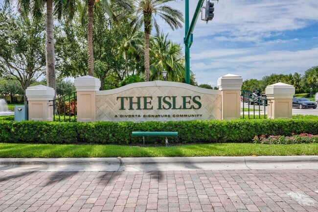 Building Photo - 923 Magdalena Rd