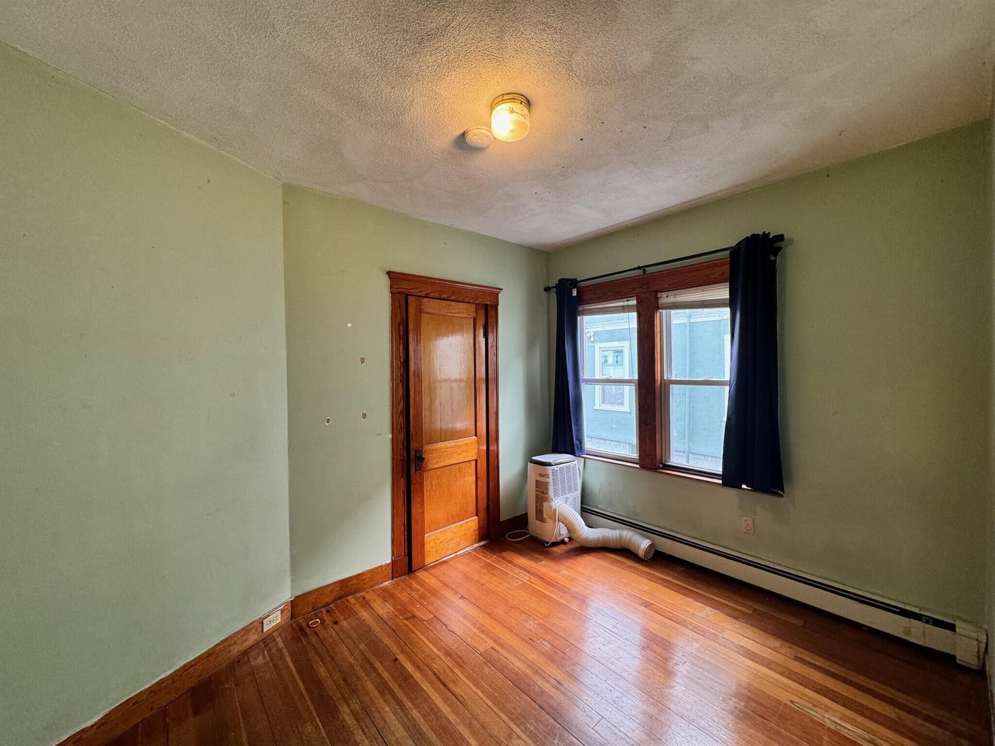 Building Photo - 29 Frederick Ave