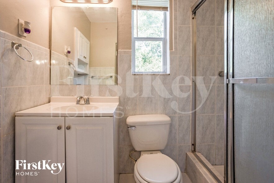 Building Photo - 7619 Kismet St