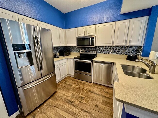 Building Photo - 5141 SW 91st Way