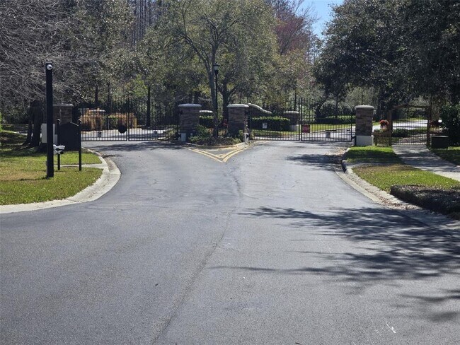 Building Photo - 10114 Westpark Preserve Blvd