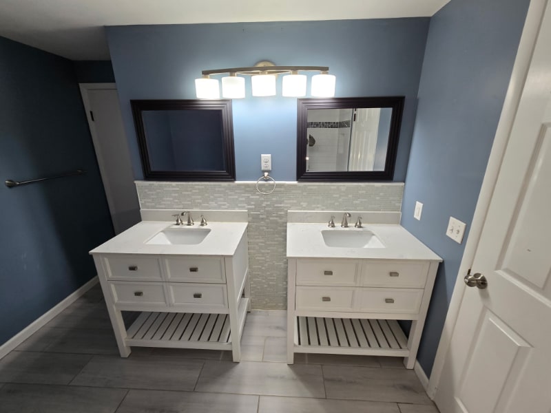 Building Photo - 3842 Farmbrook Dr