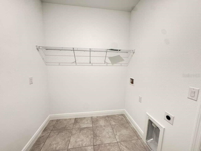 Building Photo - 2692 SW 161st Loop