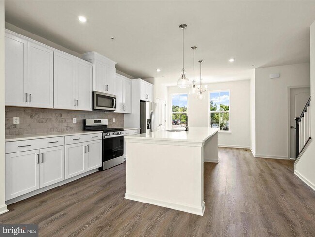 Building Photo - 4513 Bathgate Ct