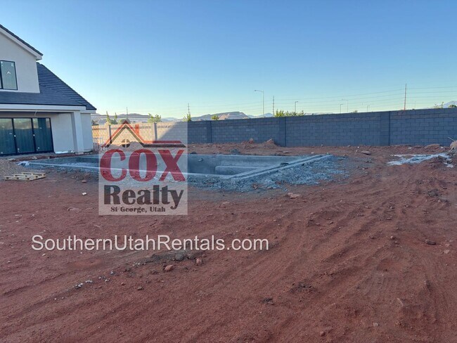 Building Photo - Gorgeous Washington Fields Home with 6 bed...