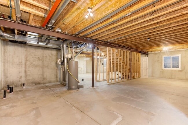 Building Photo - 8700 Triple Crown Dr