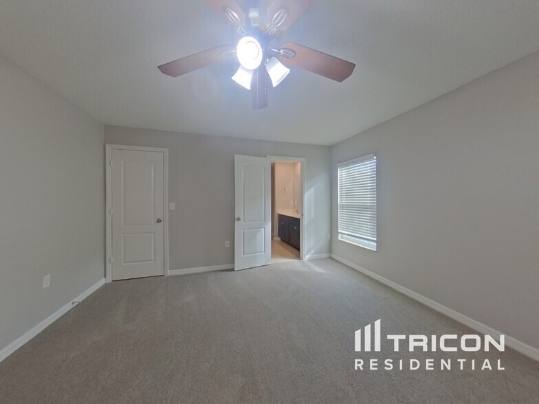 Building Photo - 1147 Moyle Way