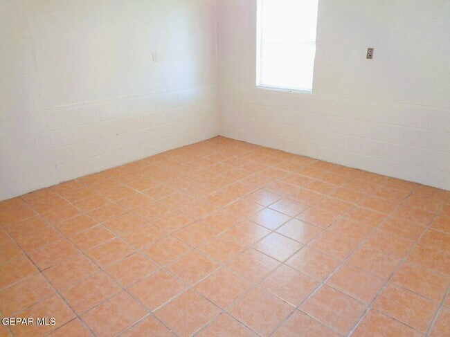 Building Photo - 10532 Brisbane Way