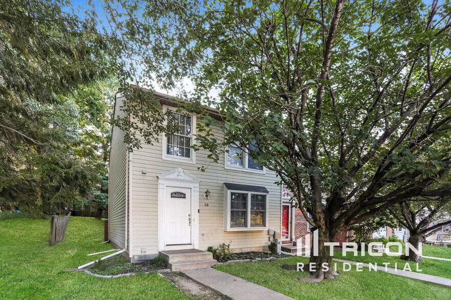 Primary Photo - 19 Hunt Cup Cir