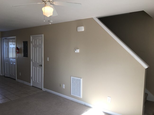 Building Photo - 793 Cherrybark Ln