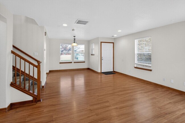 Building Photo - 1226 S Quintero Ct