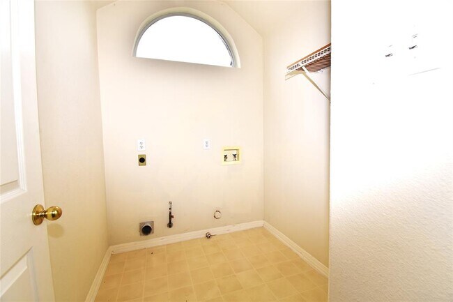 Building Photo - 12720 Twisted Briar Ln