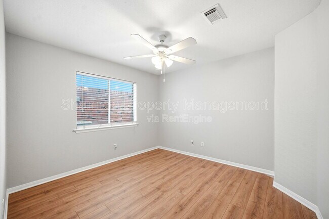 Building Photo - 14631 Hazy Ridge Ln