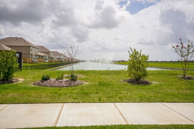 Building Photo - 3331 Rosselli Brush Dr