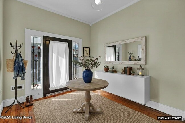 Building Photo - 1315 Highland Ave