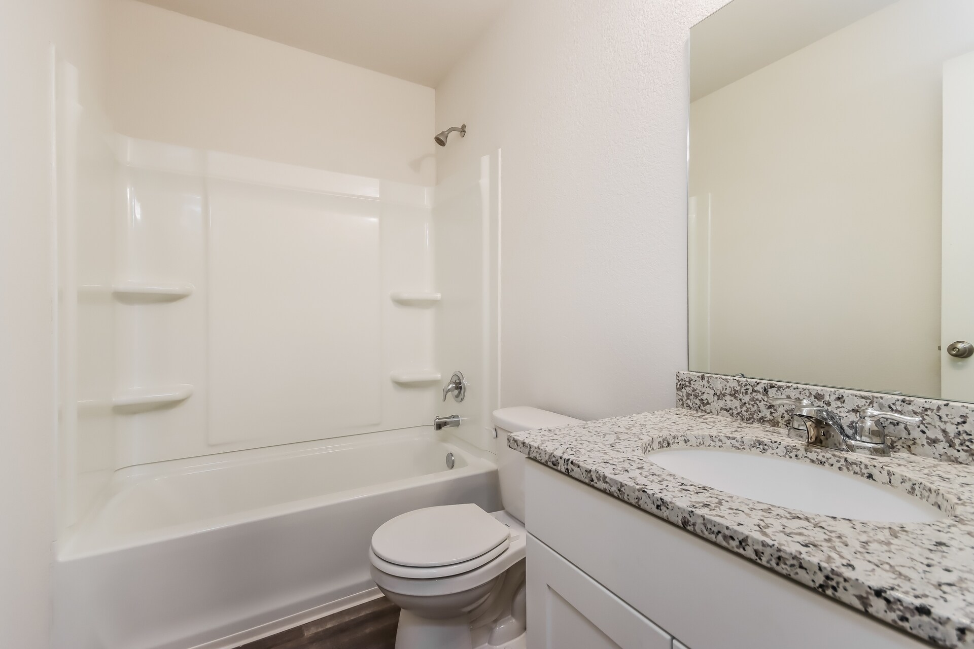 Building Photo - 266 Bluebonnet