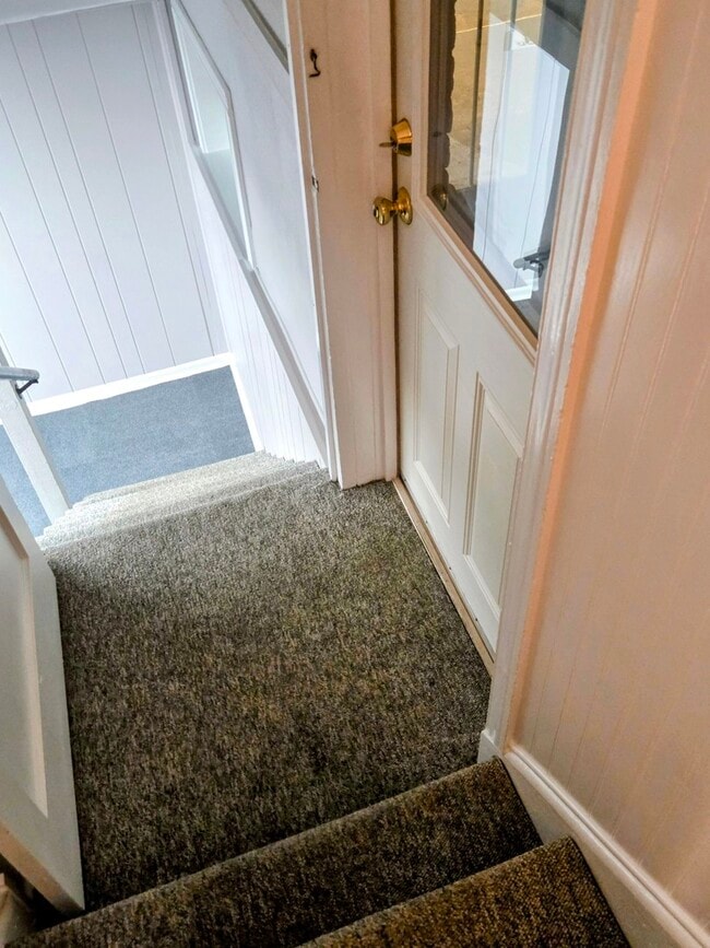 Building Photo - 3803 N Pacific Ave