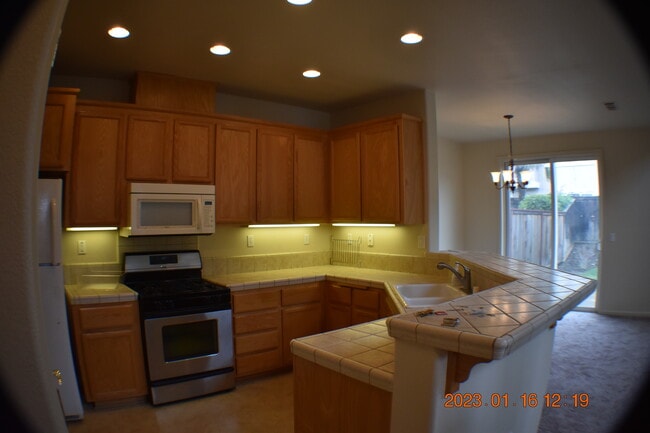 Building Photo - 2266 Campbell Cir