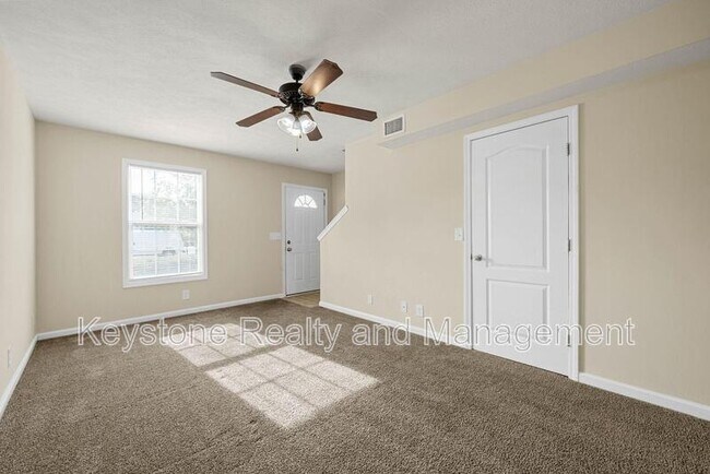 Building Photo - 2331 Raleigh Ct