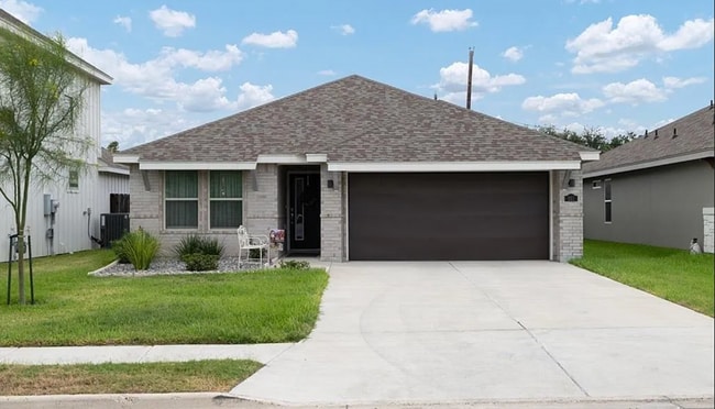 Primary Photo - Fresh, fun, and move-in ready in South Mis...