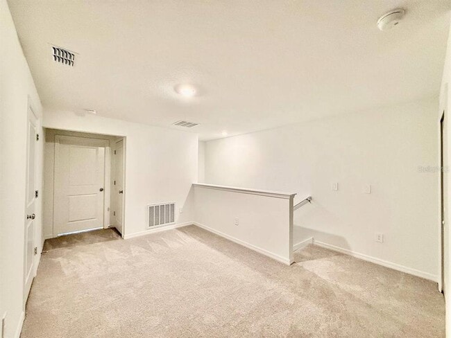 Building Photo - 10409 GOLDEN SANDS Ave