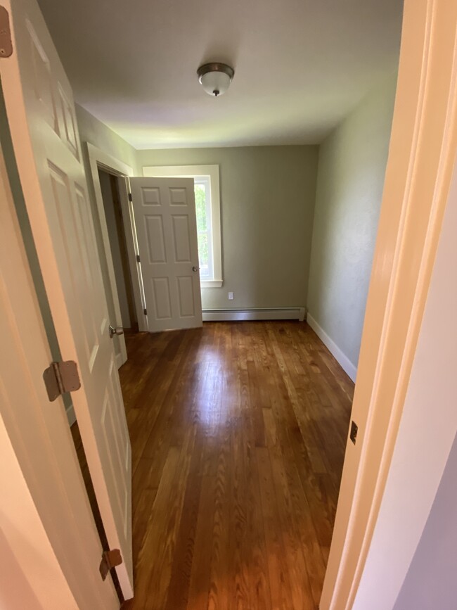 3rd bedroom or office - 237 Standish Ave