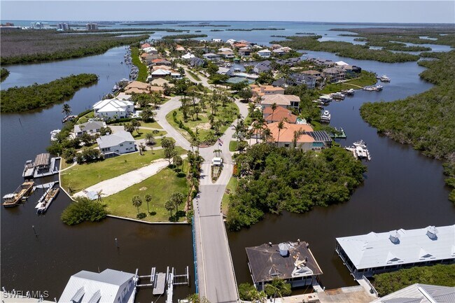 Building Photo - 17054 Marina Cove Ln
