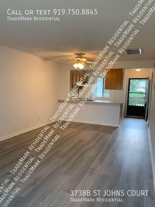 Building Photo - Park Place 2 Bedroom 2 Bath Condo Availabl...