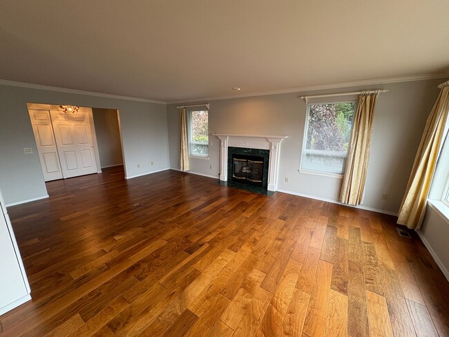 Building Photo - 4412 Bryce Dr