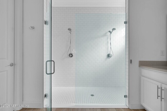 Building Photo - 94 Waterline Dr