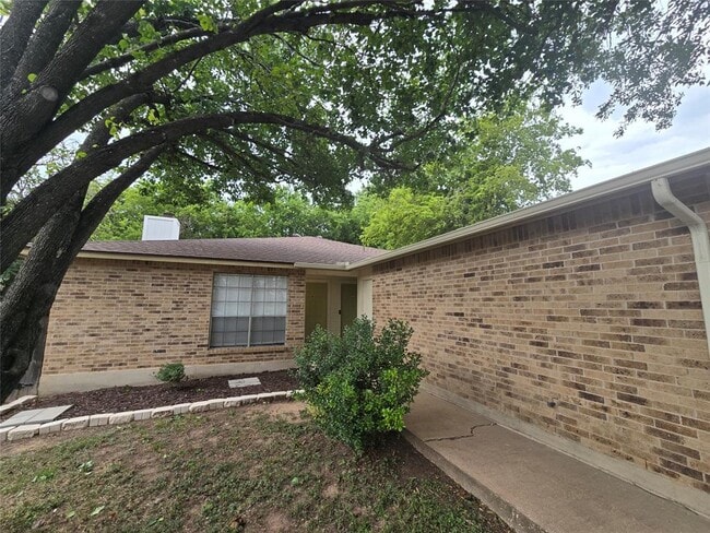 Primary Photo - 2710 Aftonshire Way