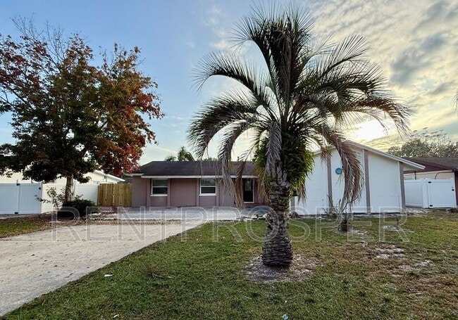 Primary Photo - 376 Imperial Dr