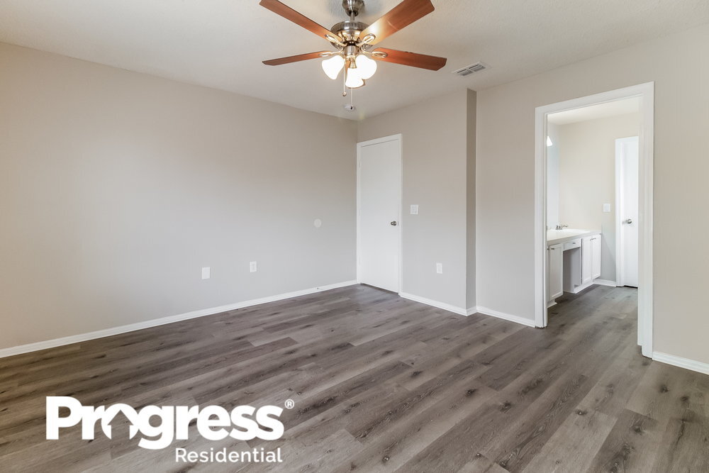Building Photo - 1204 Ivy Meadow Dr