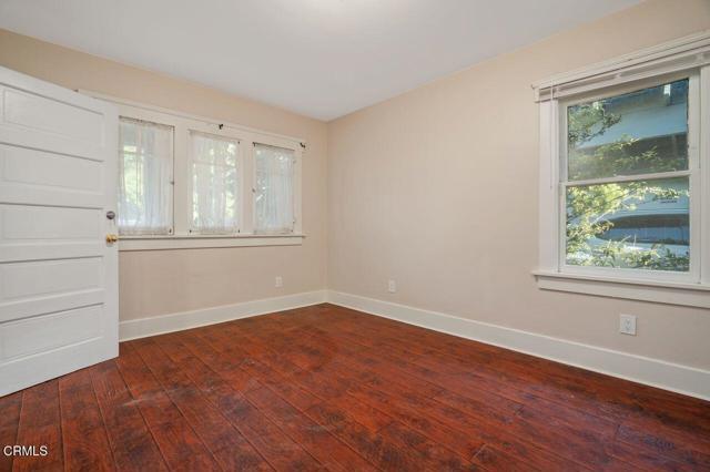 Building Photo - 31 S Parkwood Ave