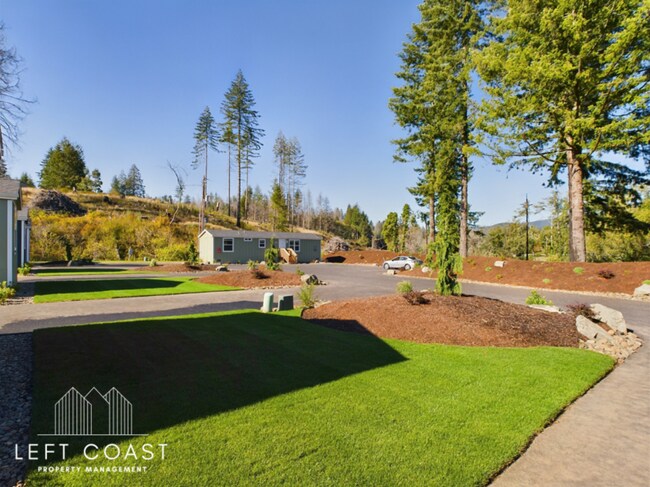 Building Photo - 2368 Salmon River Hwy