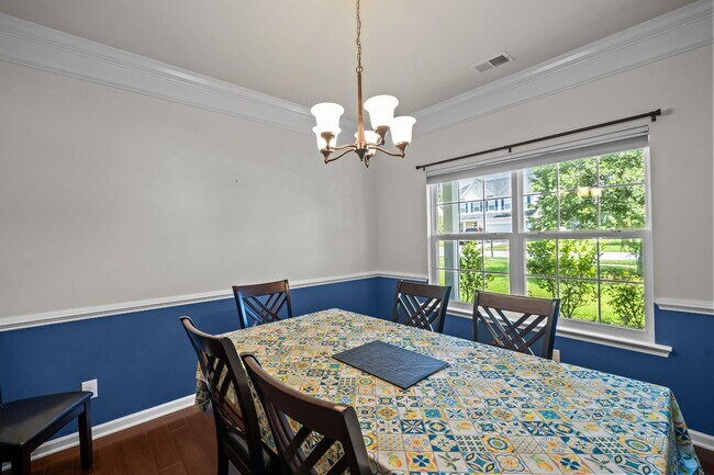 Building Photo - Relax by the Water – 4BR Home with Pond Views in Creekside